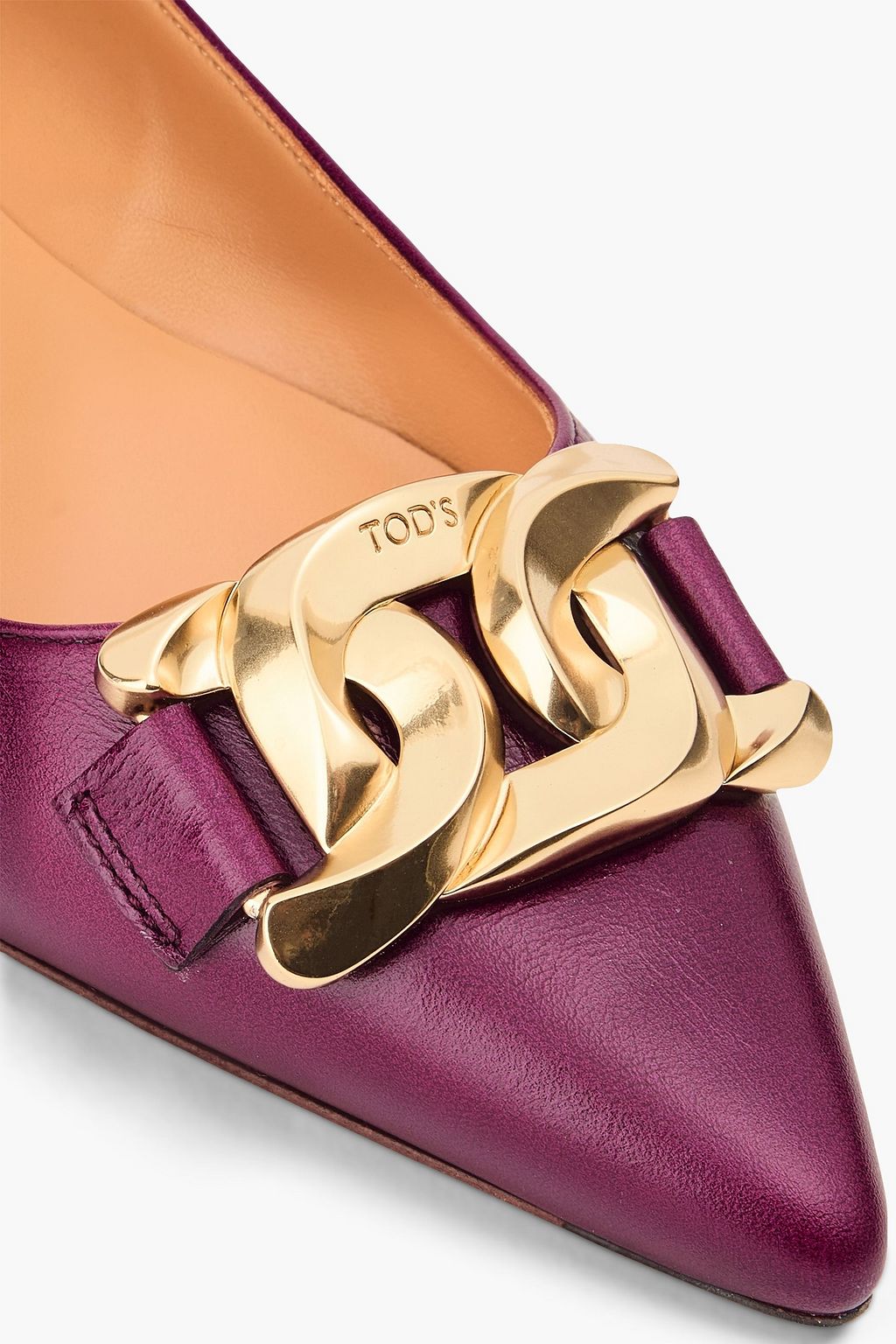 TOD'S Flache Schuhe mit spitzer Kappe aus Leder mit Verzierung