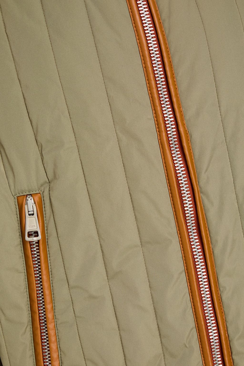 TOD'S معطف مبطّن من قماش عازل