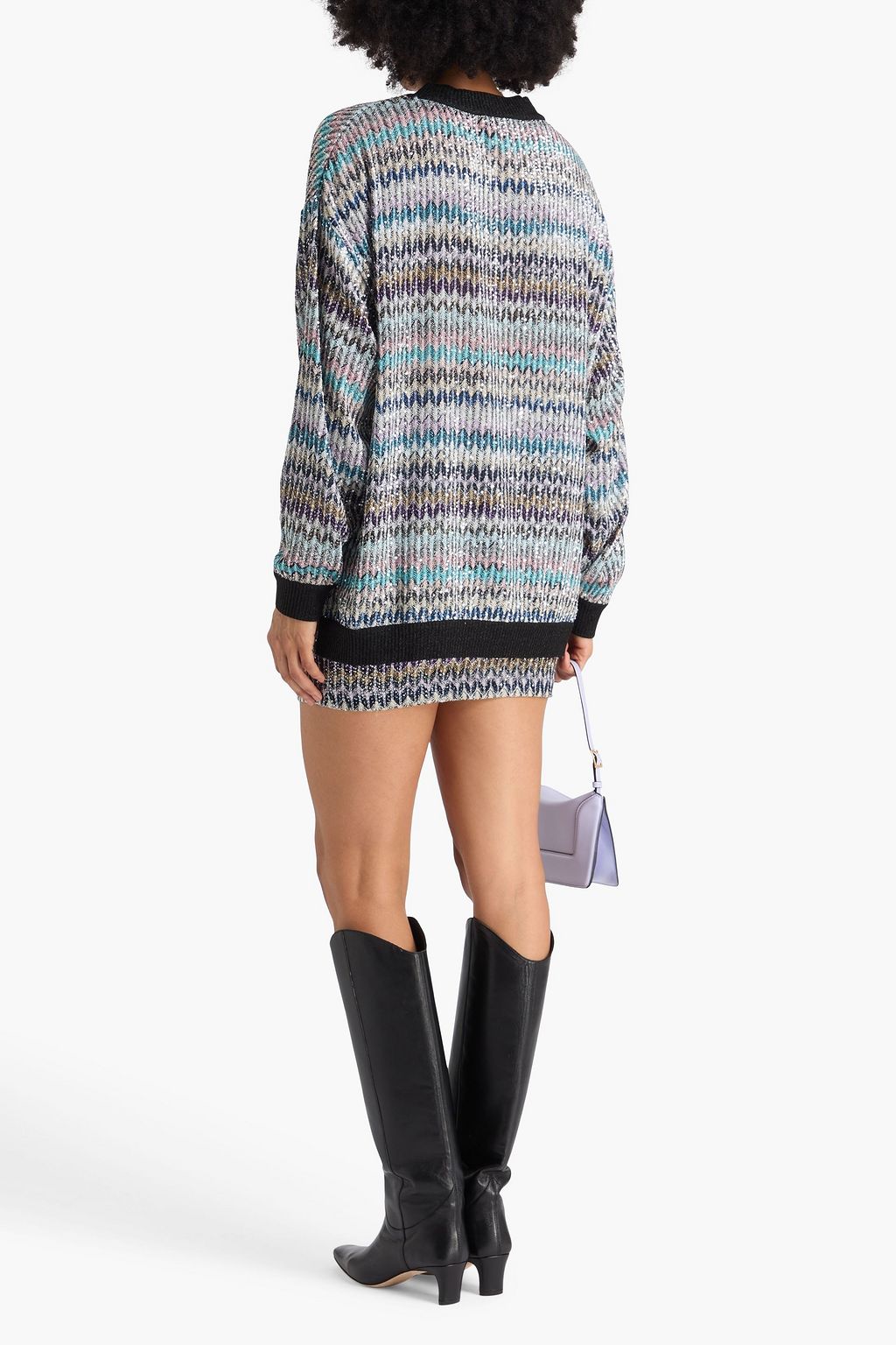 MISSONI كنزة رياضية من نسيج محبوك بنمط كروشيه بمظهر معدني مزينة بالترتر