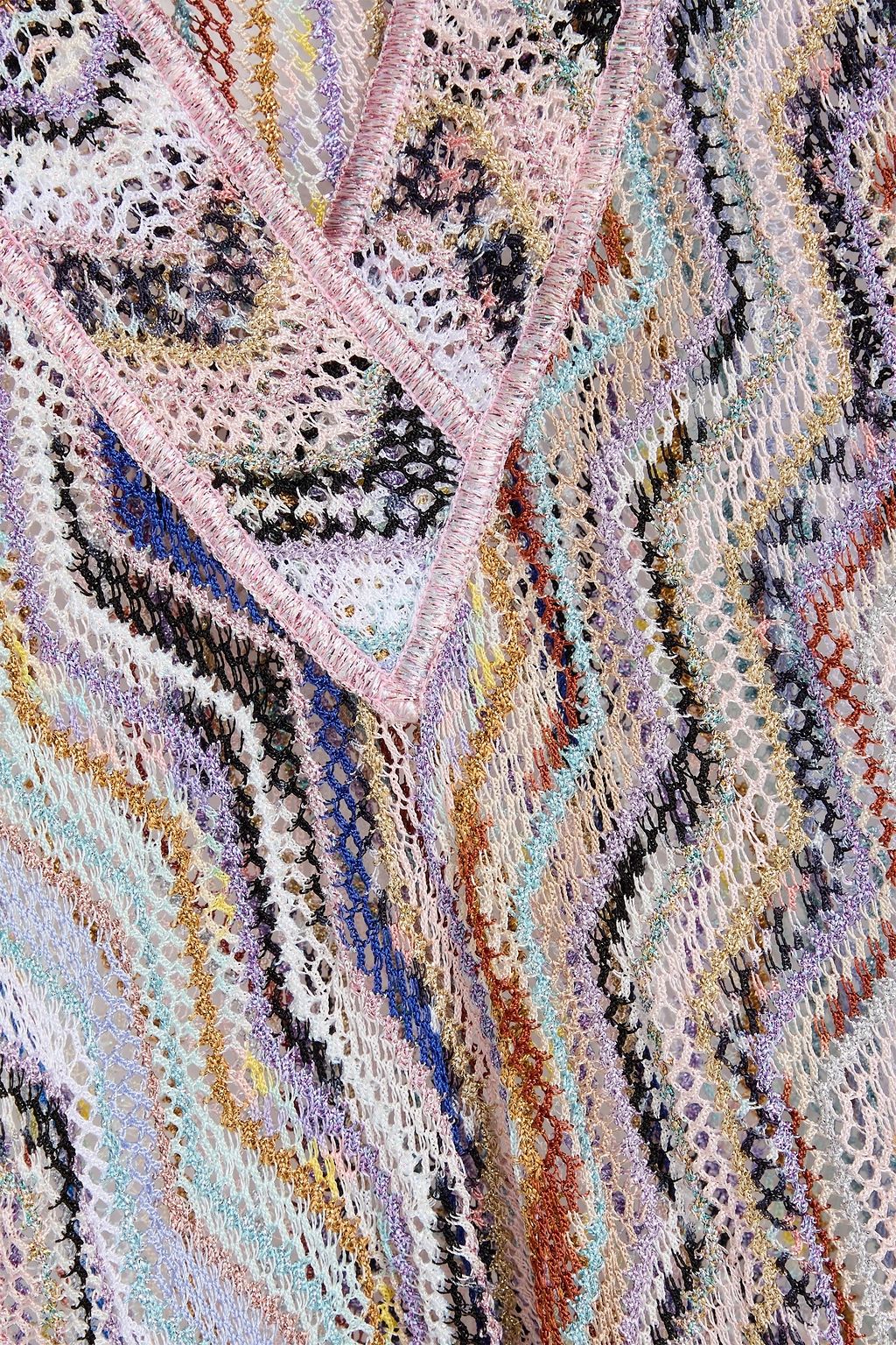 MISSONI رداء بحر من نسيج بحبكة كروشيه بلون معدني