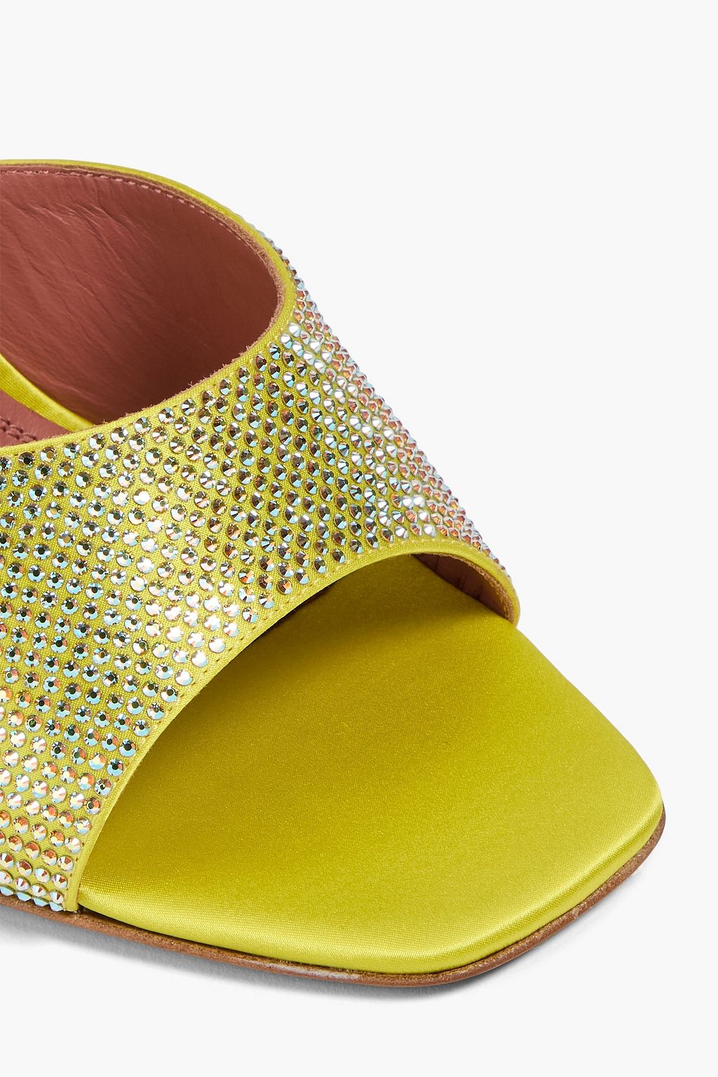 AMINA MUADDI Mules „Lupita“ aus Satin mit Kristallverzierung