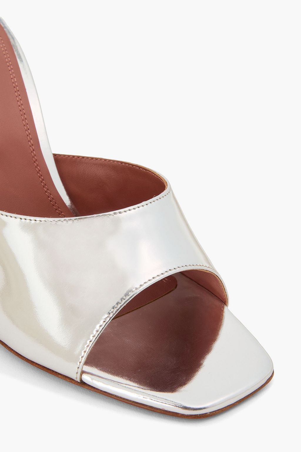 AMINA MUADDI حذاء ميول "لوبيتا" بكعب ويدج من الجلد العاكس