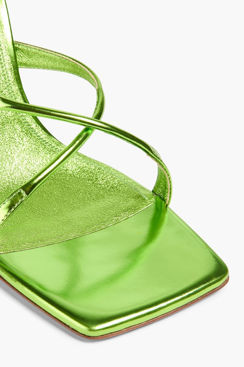 AMINA MUADDI Mules „Adriana“ aus verspiegeltem Leder