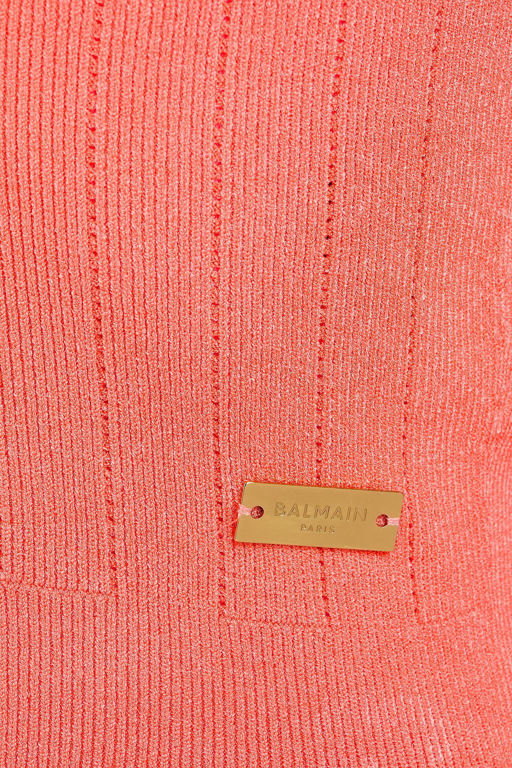 BALMAIN بلوزة قصيرة بياقة هالتر الدائرية بحبكة بتصميم مضلّع