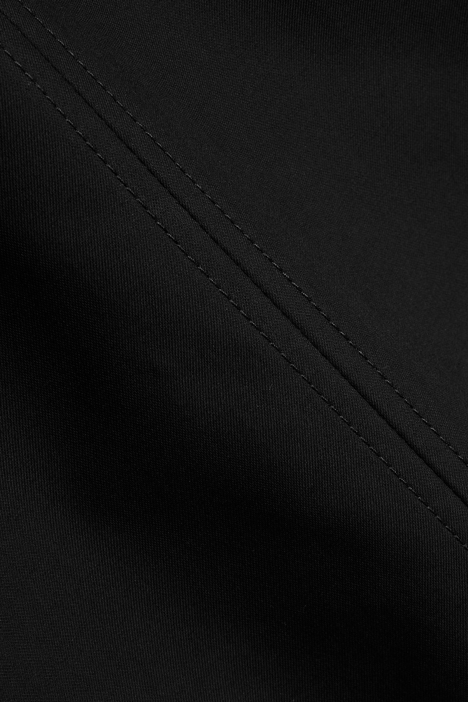 Totême Black Twisted Seam T-shirt In Black