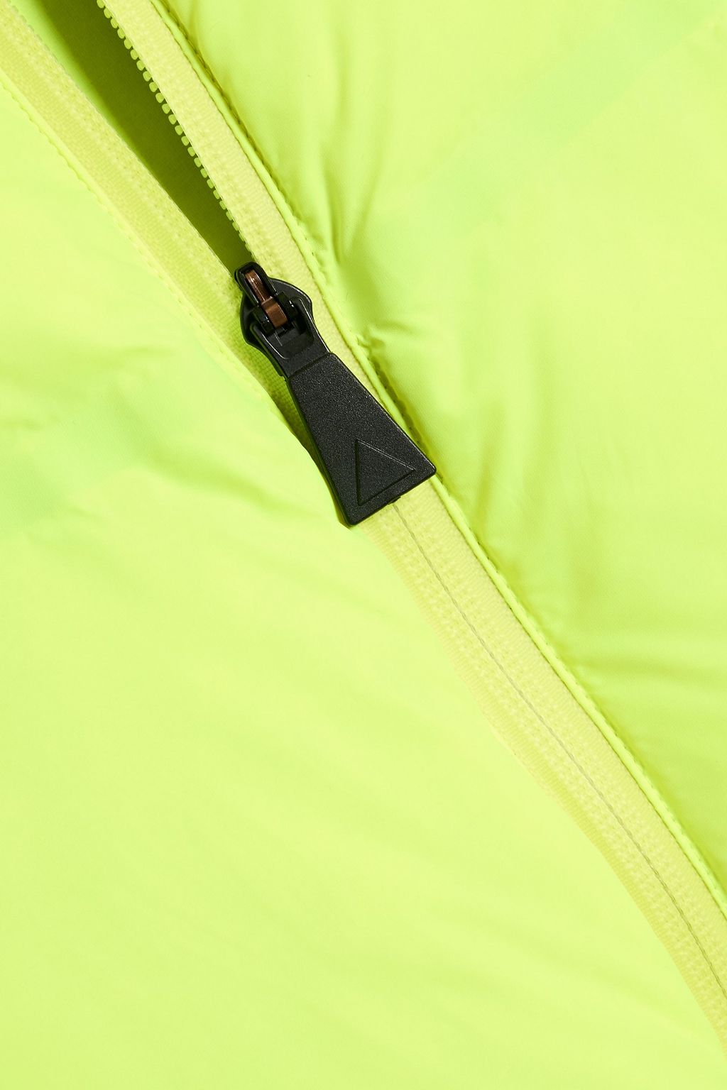 AZTECH MOUNTAIN Minnie Nuke cropped neon quilted down ski jacket