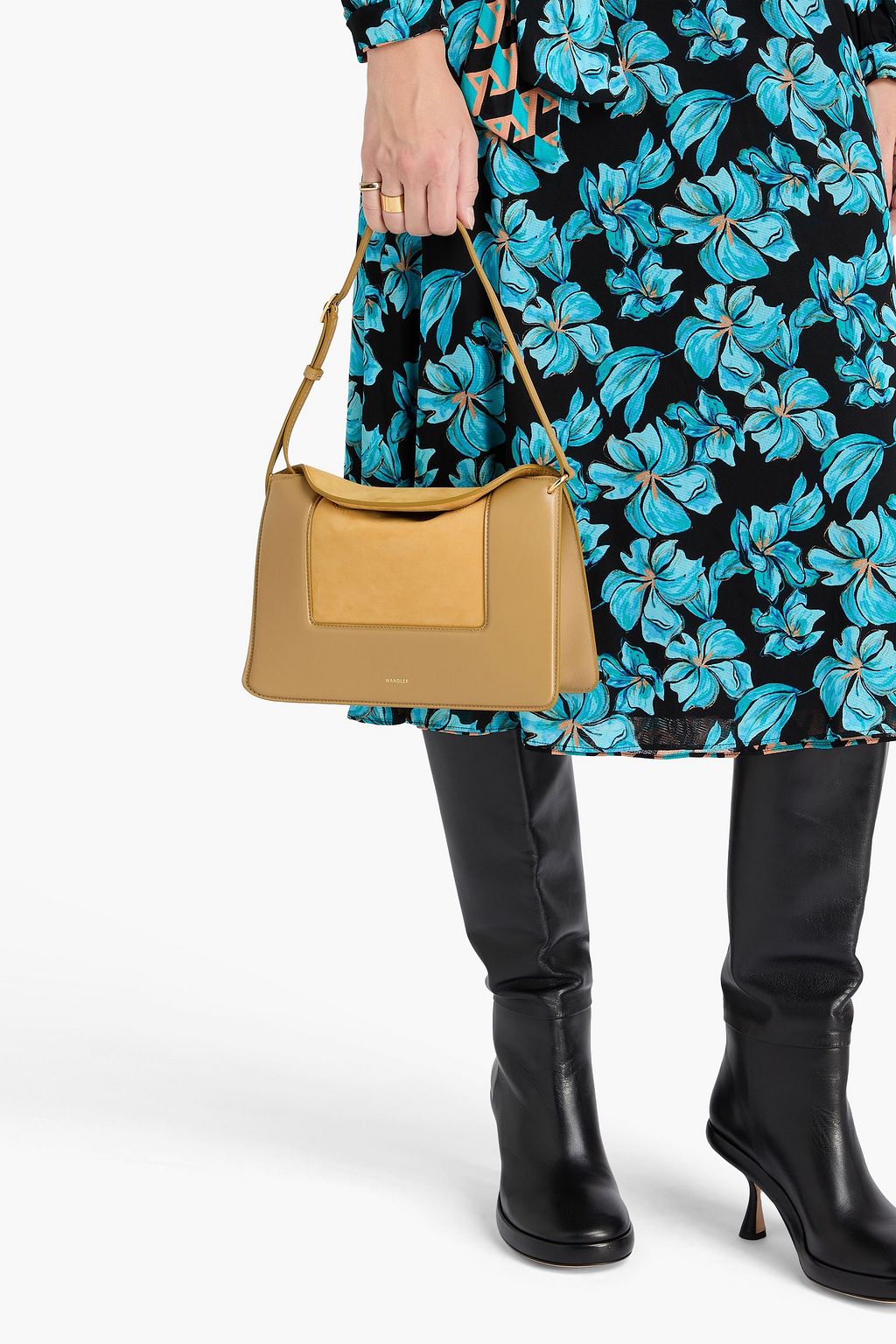 WANDLER حقيبة كتف بينالوب من الجلد وجلد السويد