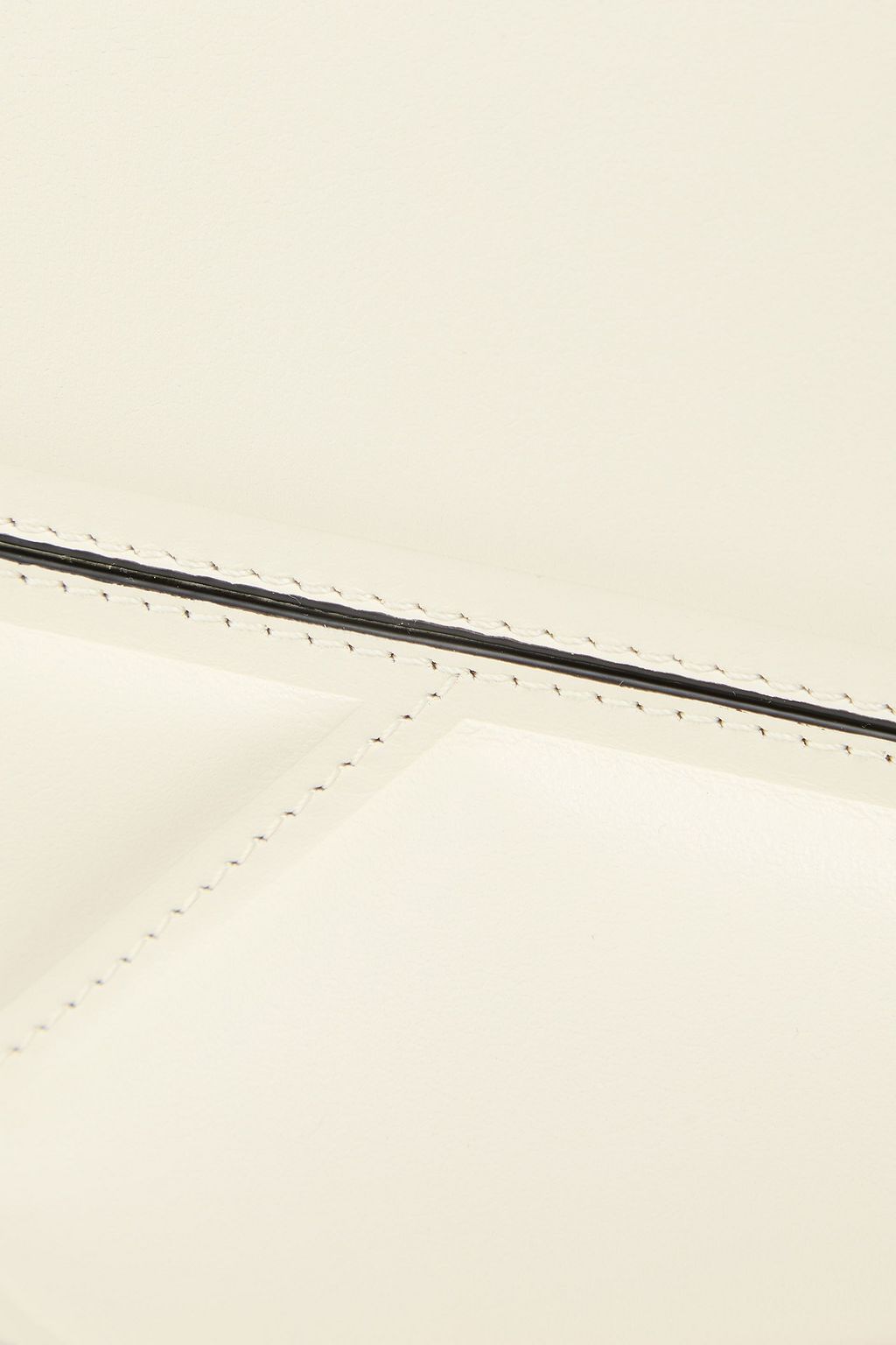 WANDLER حقيبة كتف "أوسكار ترانك" متوسطة الحجم من الجلد