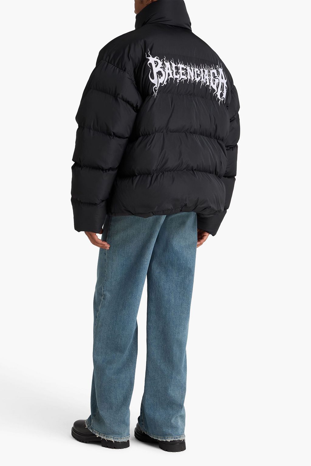 BALENCIAGA جاكيت من قماش عازل مبطّن