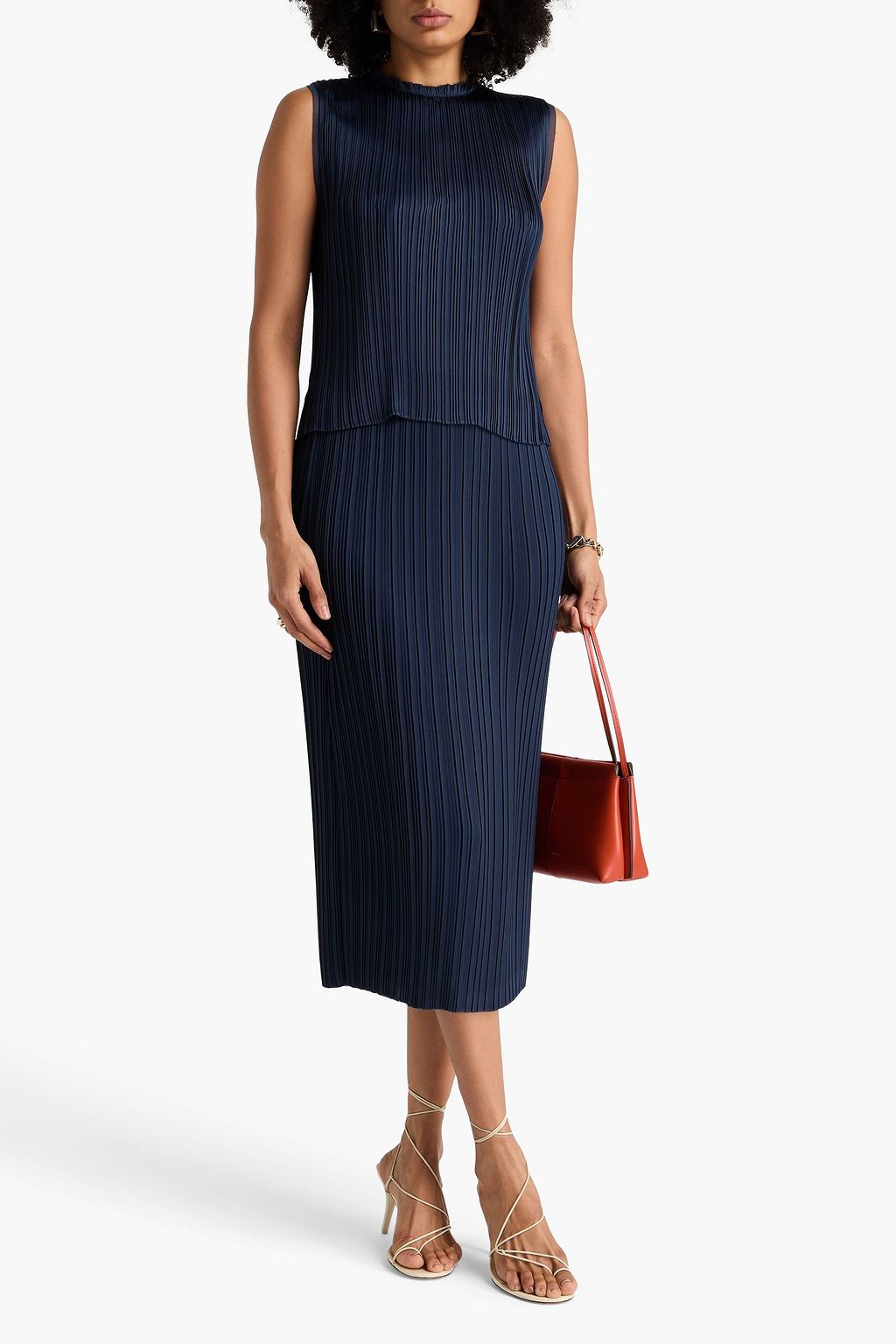 VINCE. Plissé-satin top