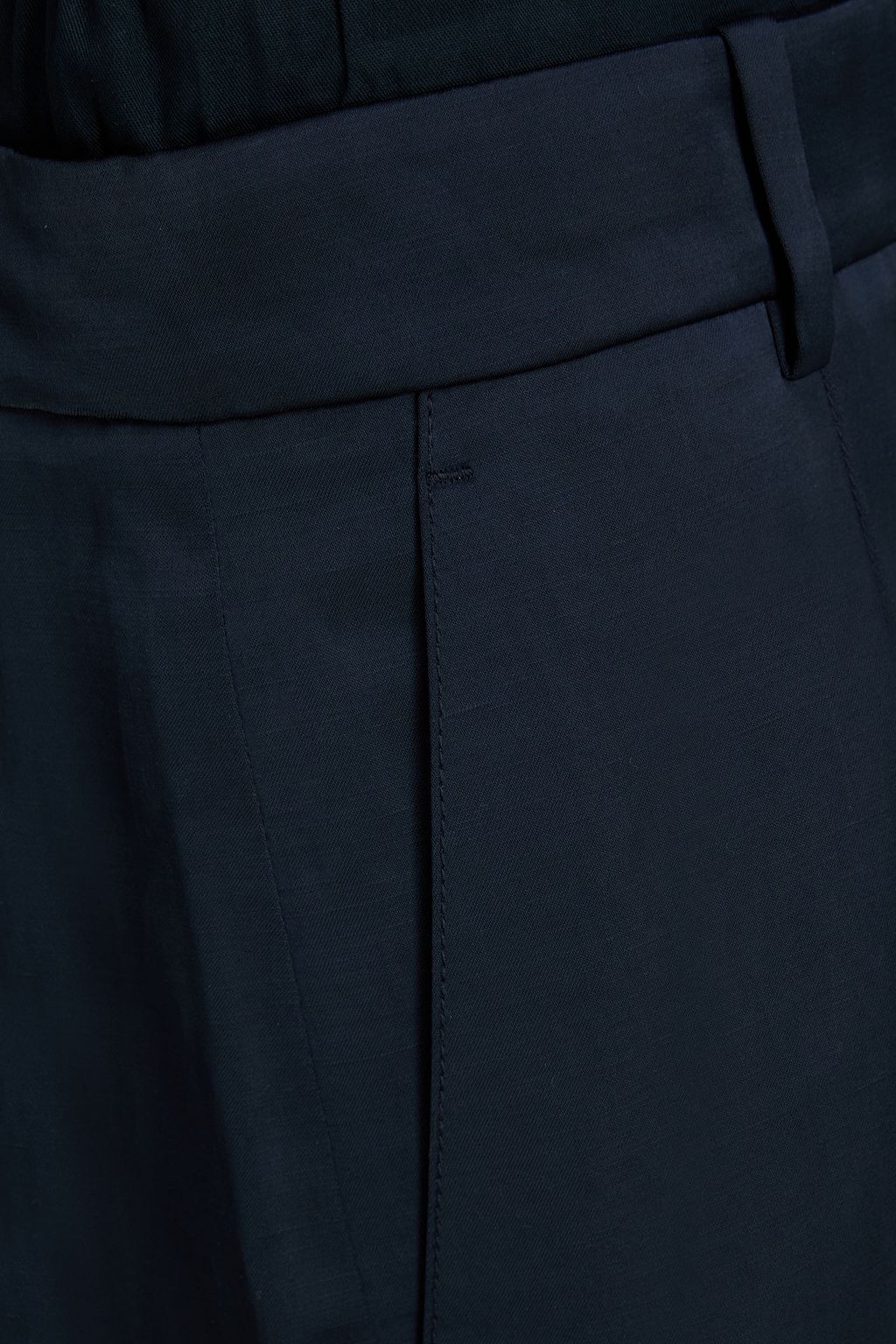 VINCE. بنطلون بأرجل واسعة من الكريب والساتان