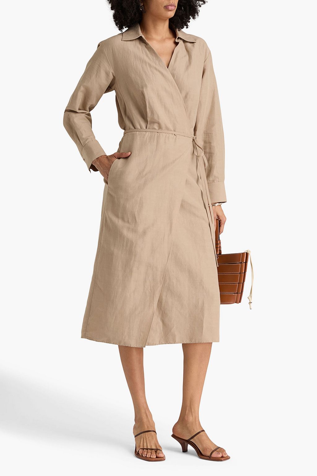 VINCE. فستان متوسط الطول بحبكة سلوب بتصميم ملتف