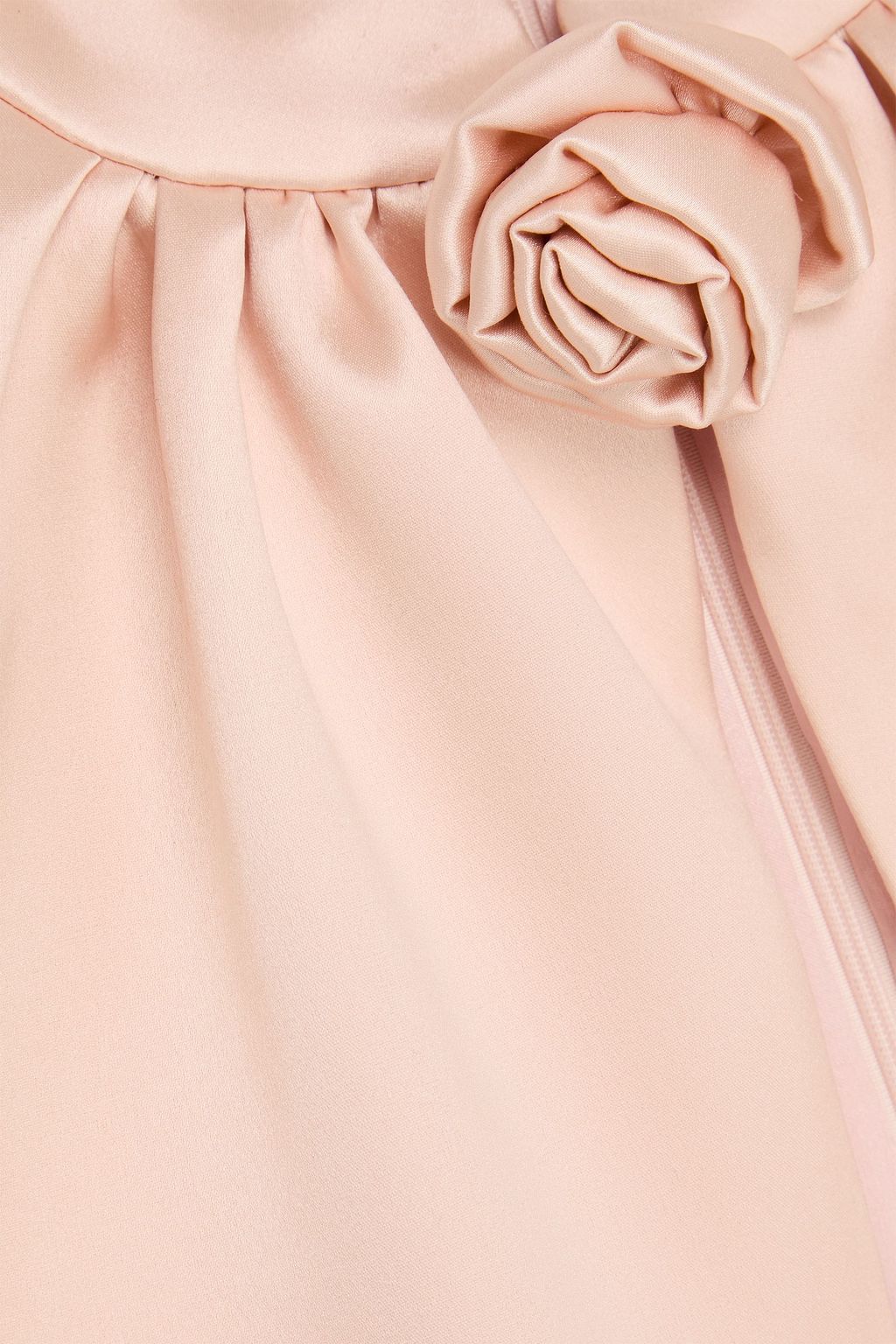 MAGDA BUTRYM Minikleid aus Duchesse-Seidensatin mit Cut-outs und floralen Applikationen