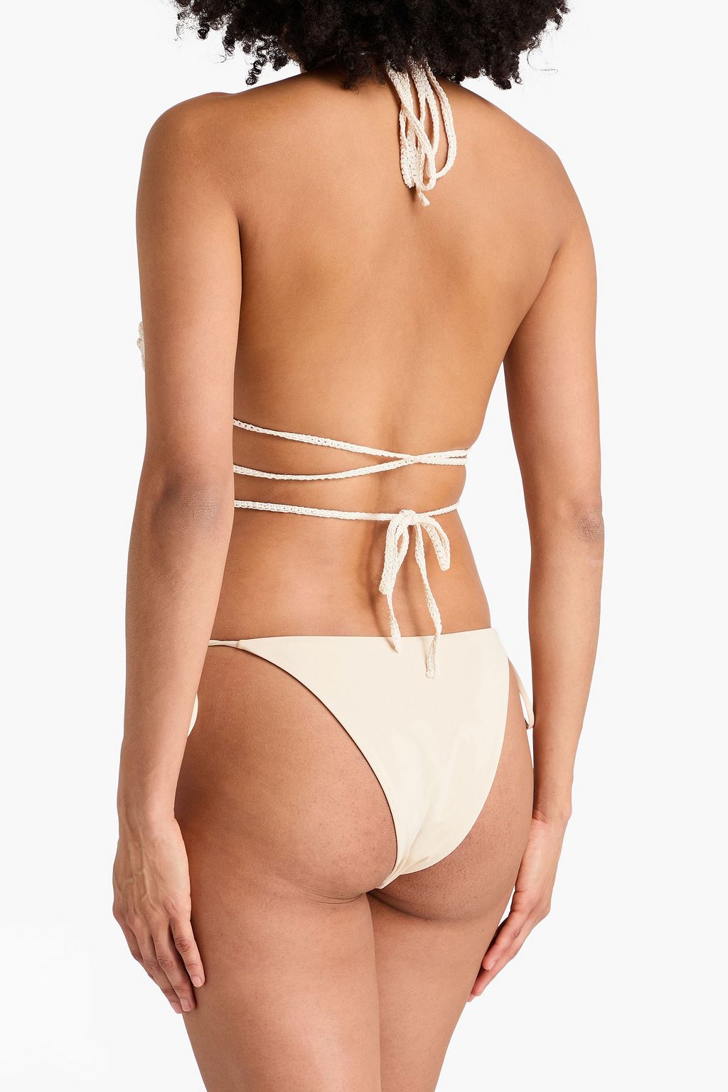 MAGDA BUTRYM توب بيكيني مثلث الشكل من الكروشيه مُزيّن بزخارف الأزهار