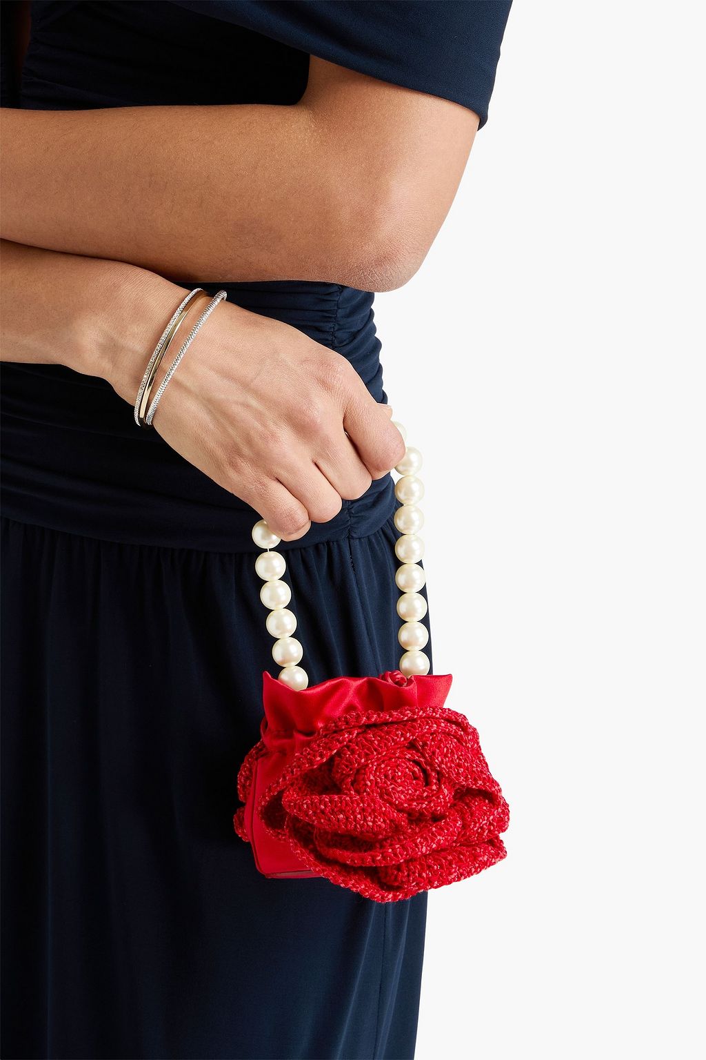 MAGDA BUTRYM حقيبة توت من الساتان والكروشيه مزيّنة باللؤلؤ الصناعي وبزخارف الأزهار