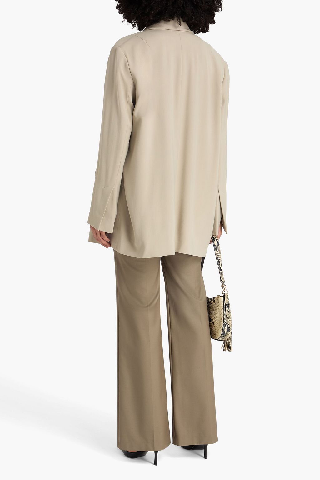 TOVE جاكيت "إمان" من صوف التويل بتصميم منسدل