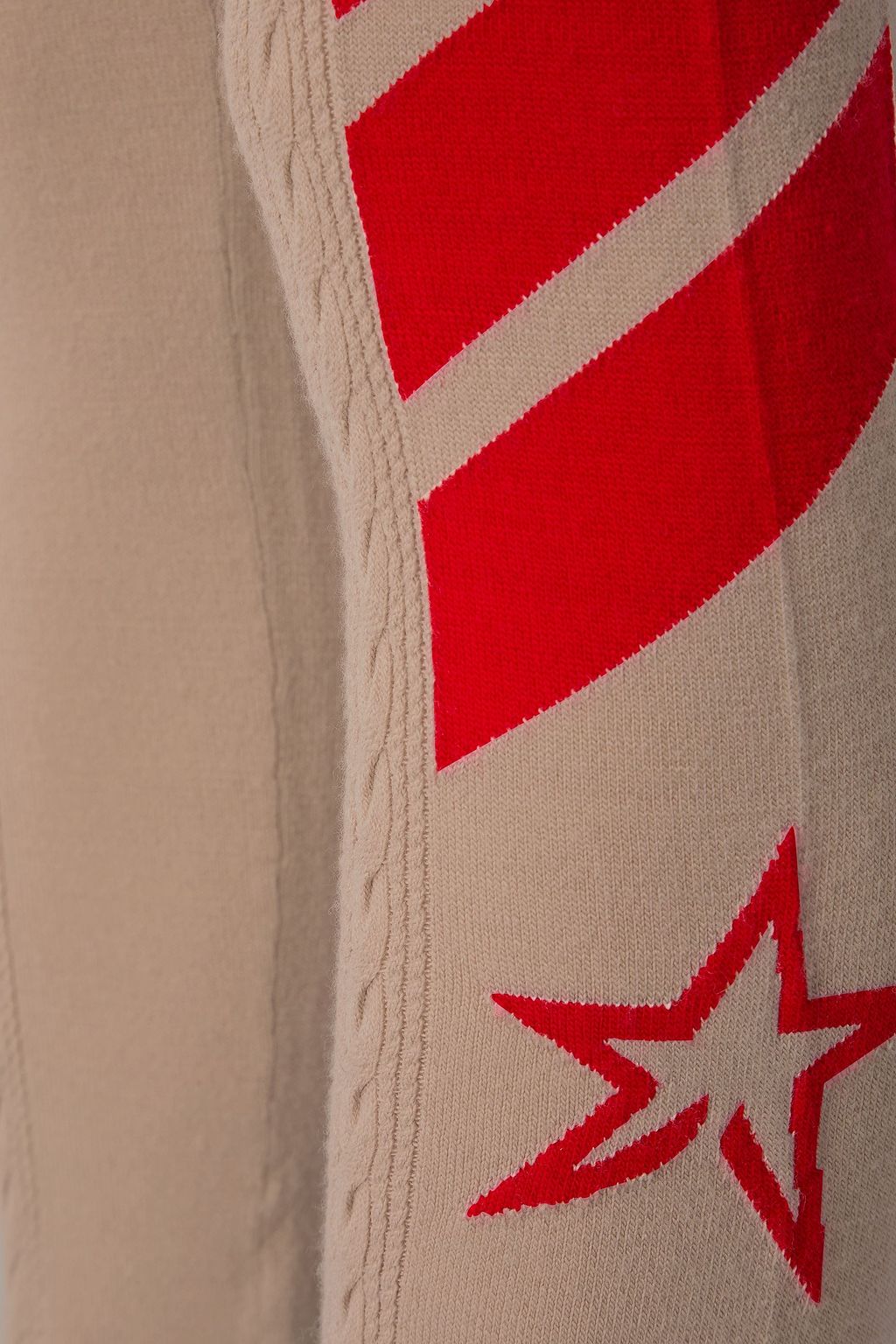 PERFECT MOMENT قطعة أساسية قصيرة من مزيج صوف الميرينو