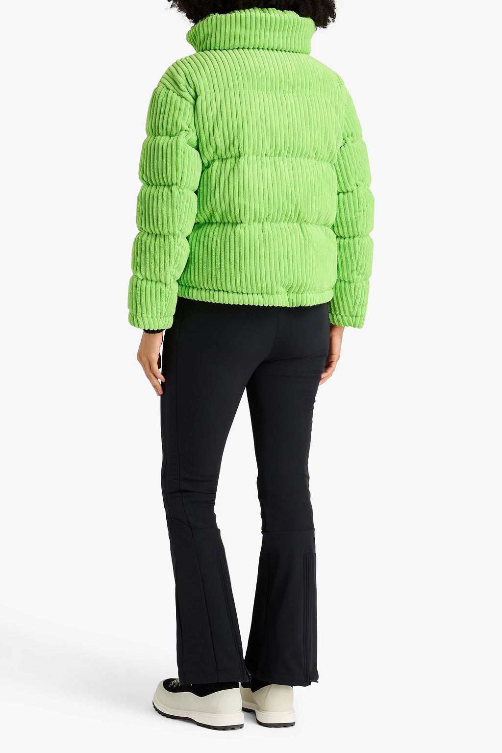 PERFECT MOMENT جاكيت تزلج محشو بالزغب من المخمل المضلّع