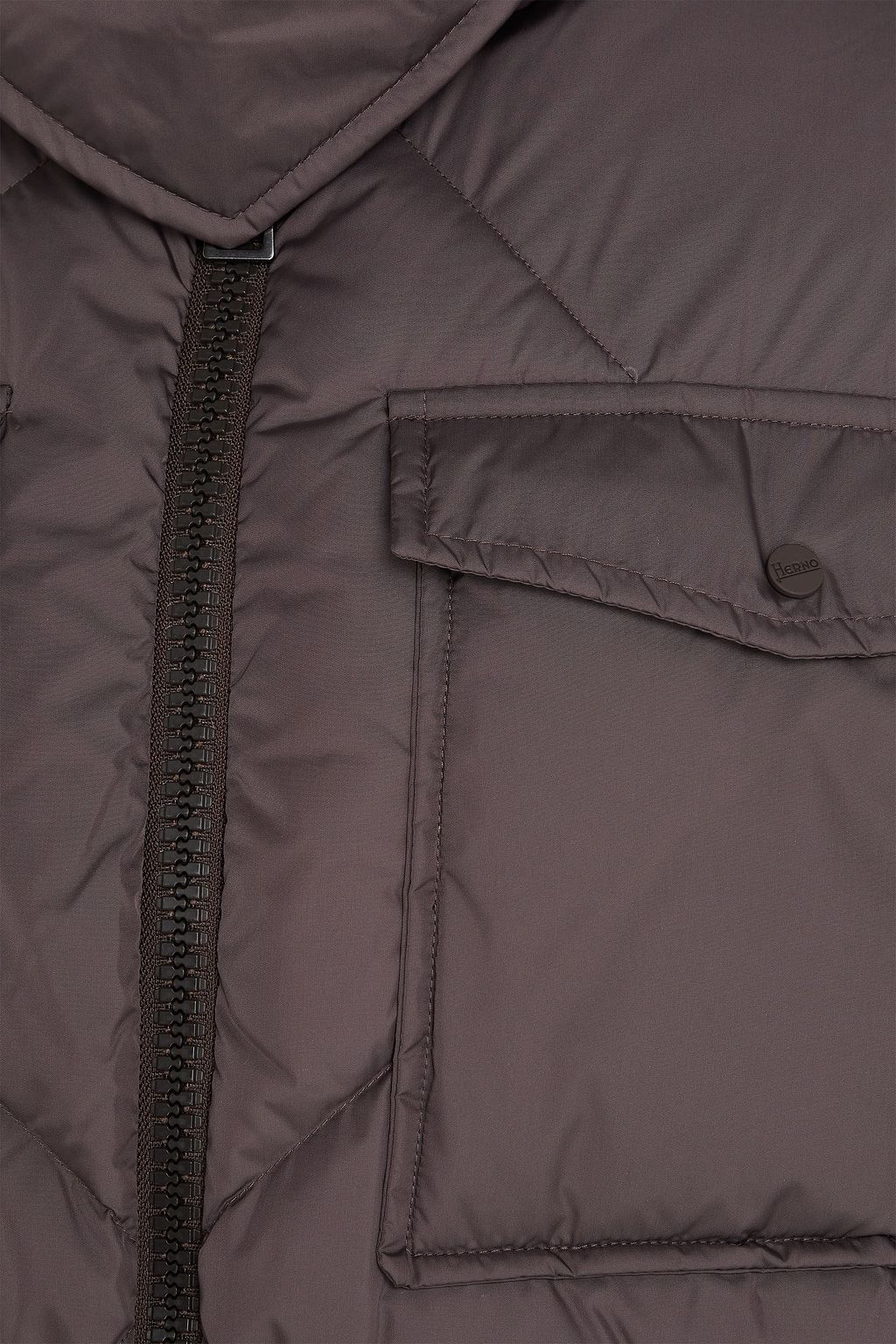HERNO جاكيت من قماش عازل محشو بالزغب مبطّن