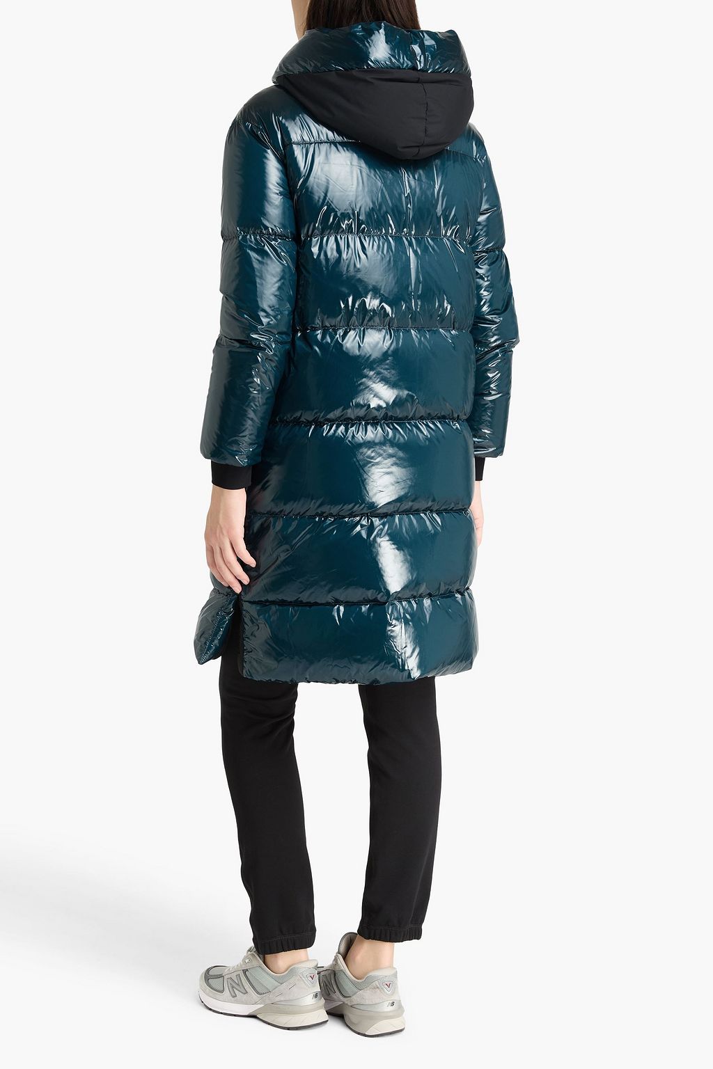 HERNO معطف بقبعة مبطّن من قماش عازل محشو بالزغب