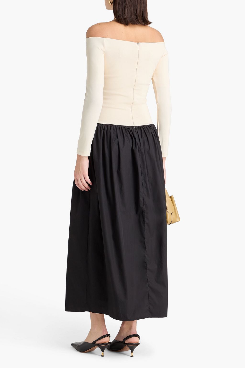 ESSE STUDIOS فستان طويل من قطن بوبلين وبحبكة من نسيج مطاط بتصميم مكشوف الكتفين