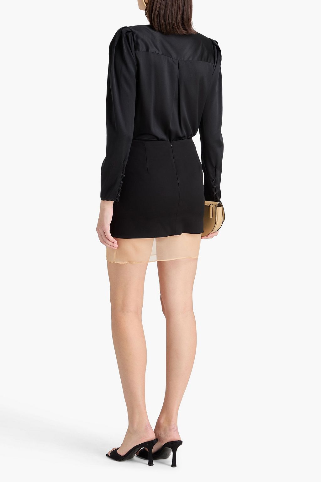 ESSE STUDIOS تنورة قصيرة "إيسيا" من قماش الكريب بتقليمات من الأورغانزا