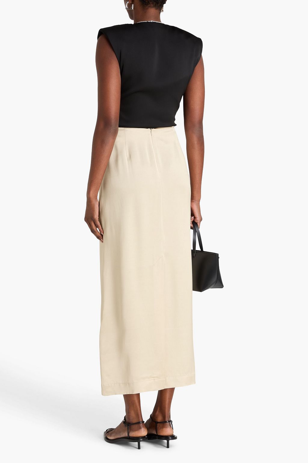 ESSE STUDIOS تنورة ضيّقة متوسطة الطول بقصة مستقيمة من الساتان