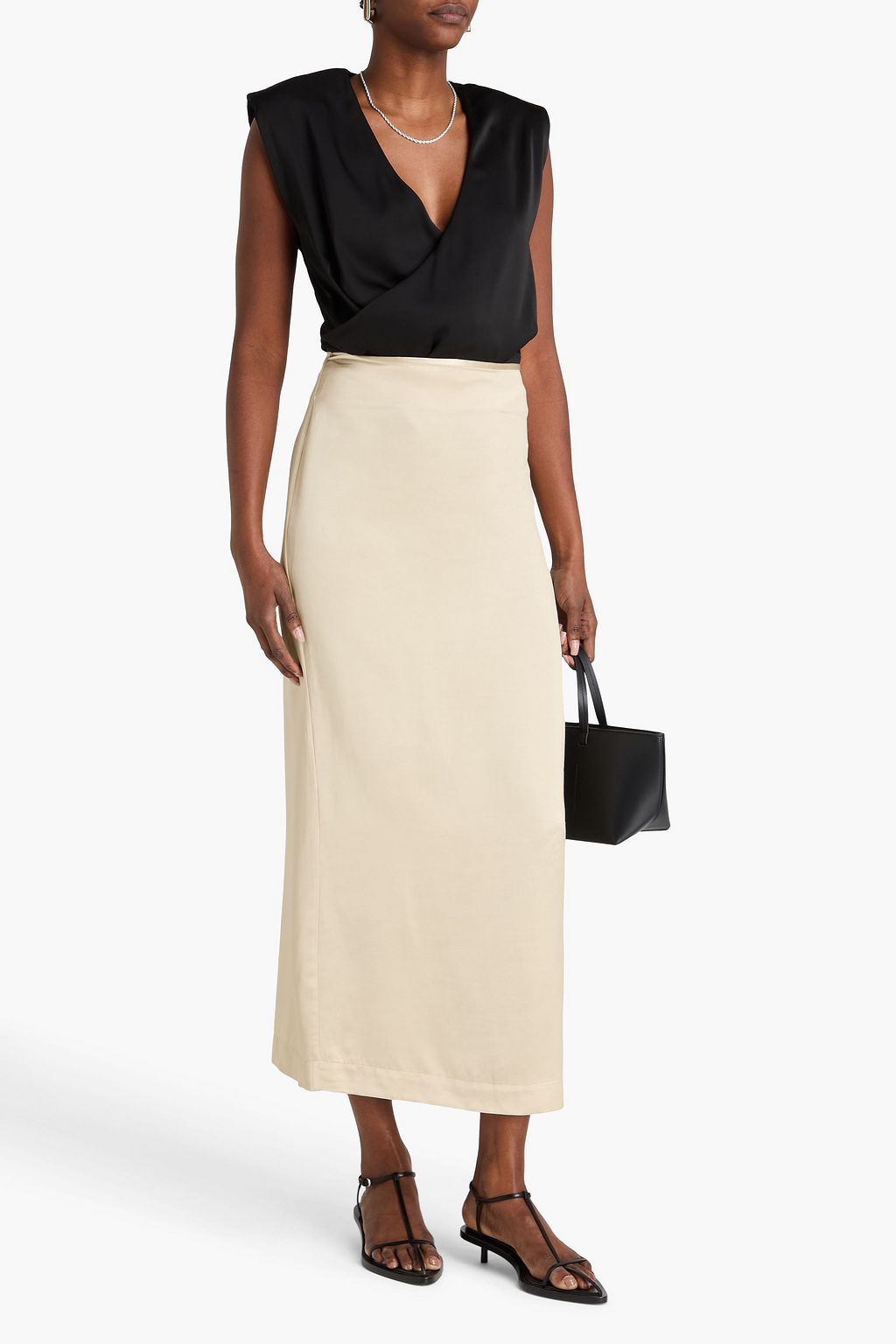 ESSE STUDIOS تنورة ضيّقة متوسطة الطول بقصة مستقيمة من الساتان