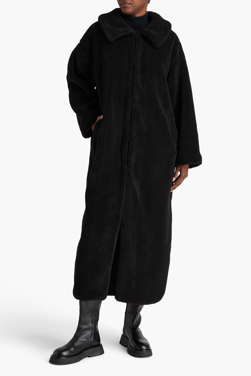 PERFECT MOMENT Diana teddy fleece coat