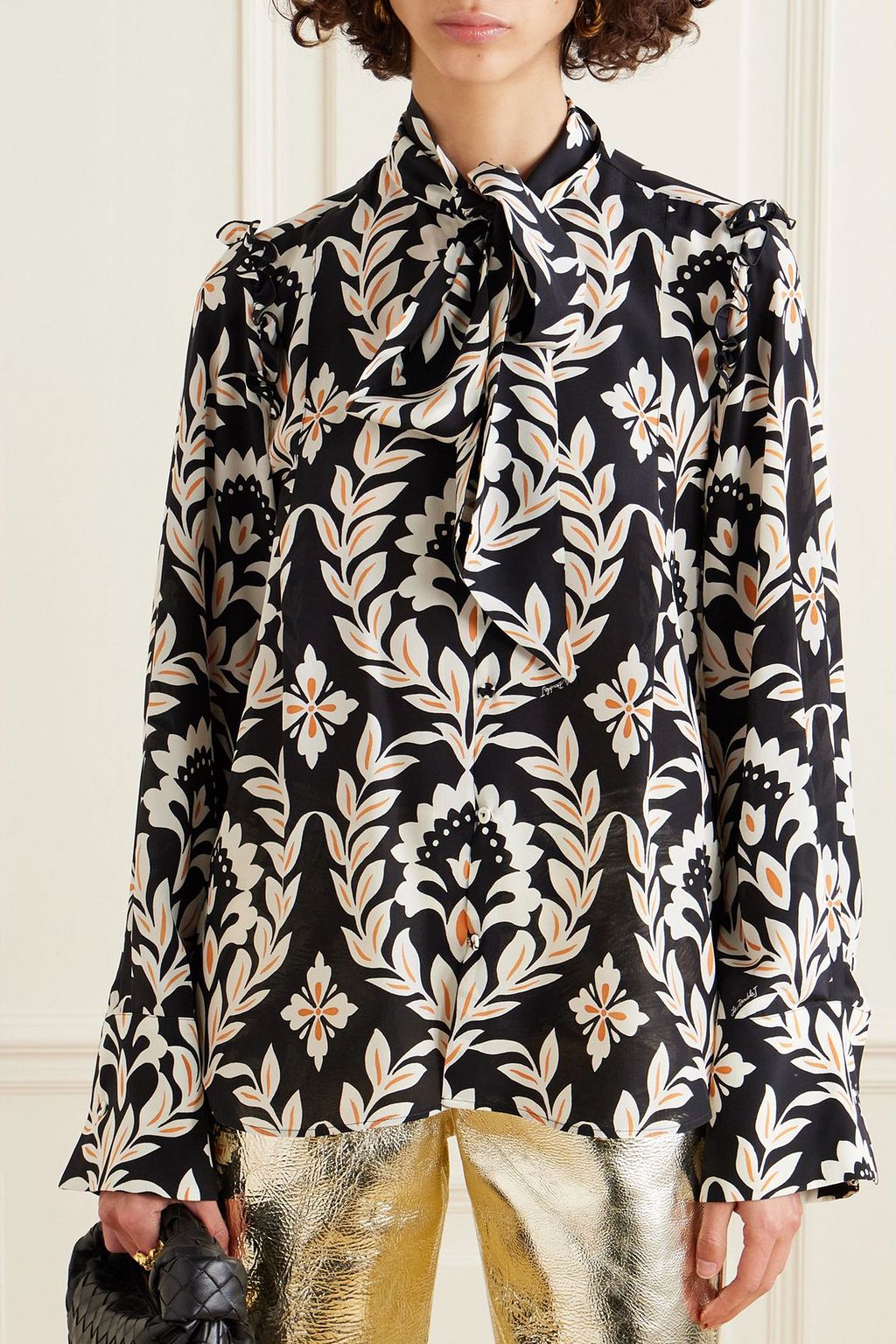 LA DOUBLEJ Ascot pussy-bow printed silk crepe de chine shirt