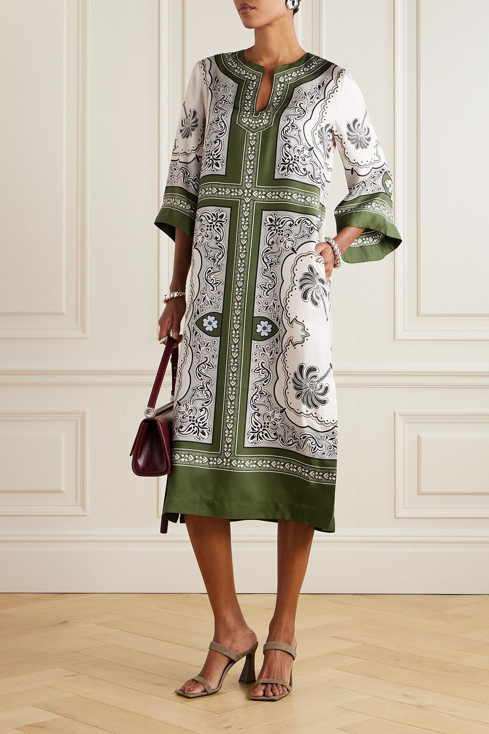 La Doublej Printed Silk-satin Twill Kaftan In Green