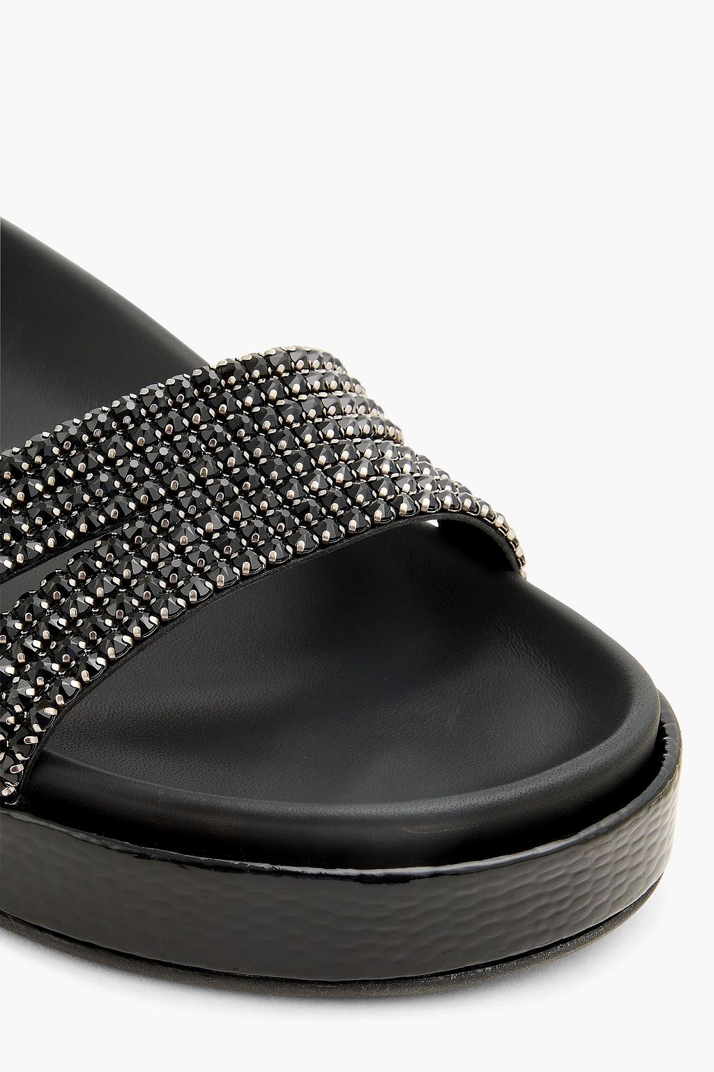 GINA صندل "مارتين" من الجلد بنمط جلد العظاءة مزيّن بالكريستال