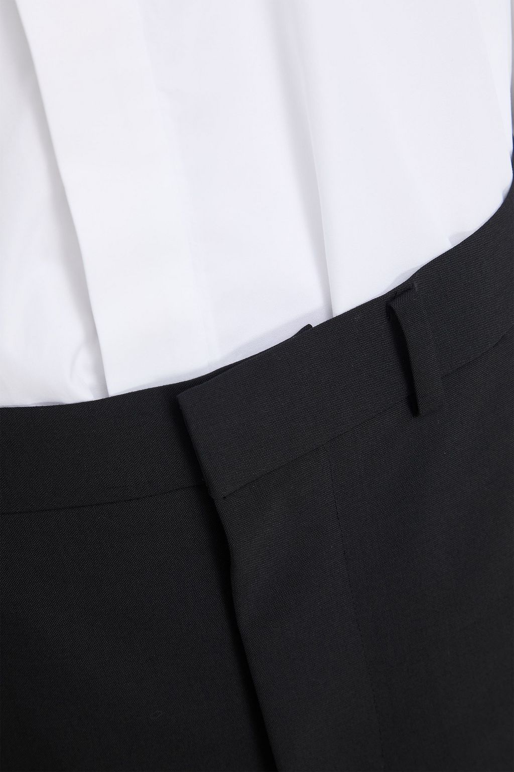 SACAI فستان قصير بأسلوب القميص من قماش قطن بوبلين بتصميم مضلع بطبقات