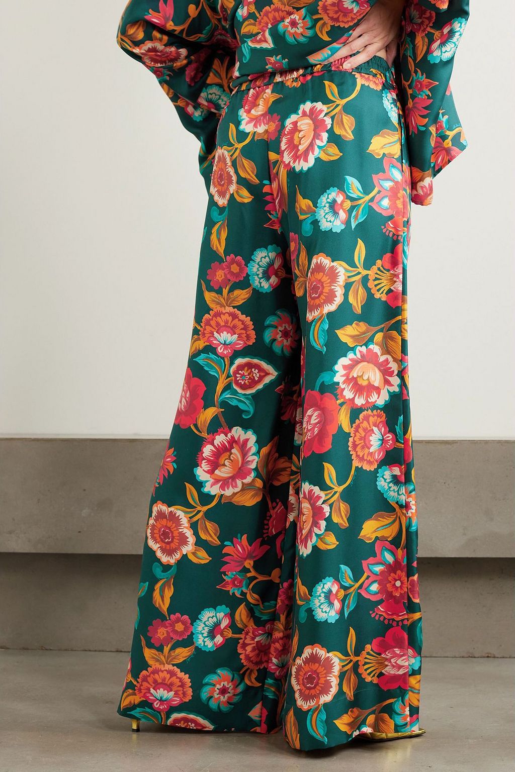 LA DOUBLEJ Floral-print silk-twill wide-leg pants