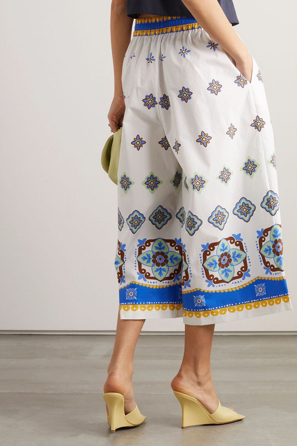 LA DOUBLEJ Printed cropped cotton-poplin wide-leg pants