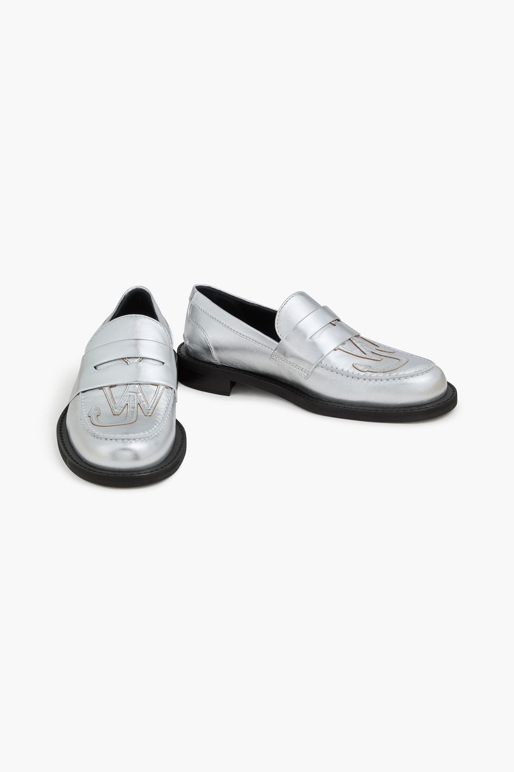 JW ANDERSON حذاء لوفر من الجلد بلون معدني مزين برقعة زخرفية