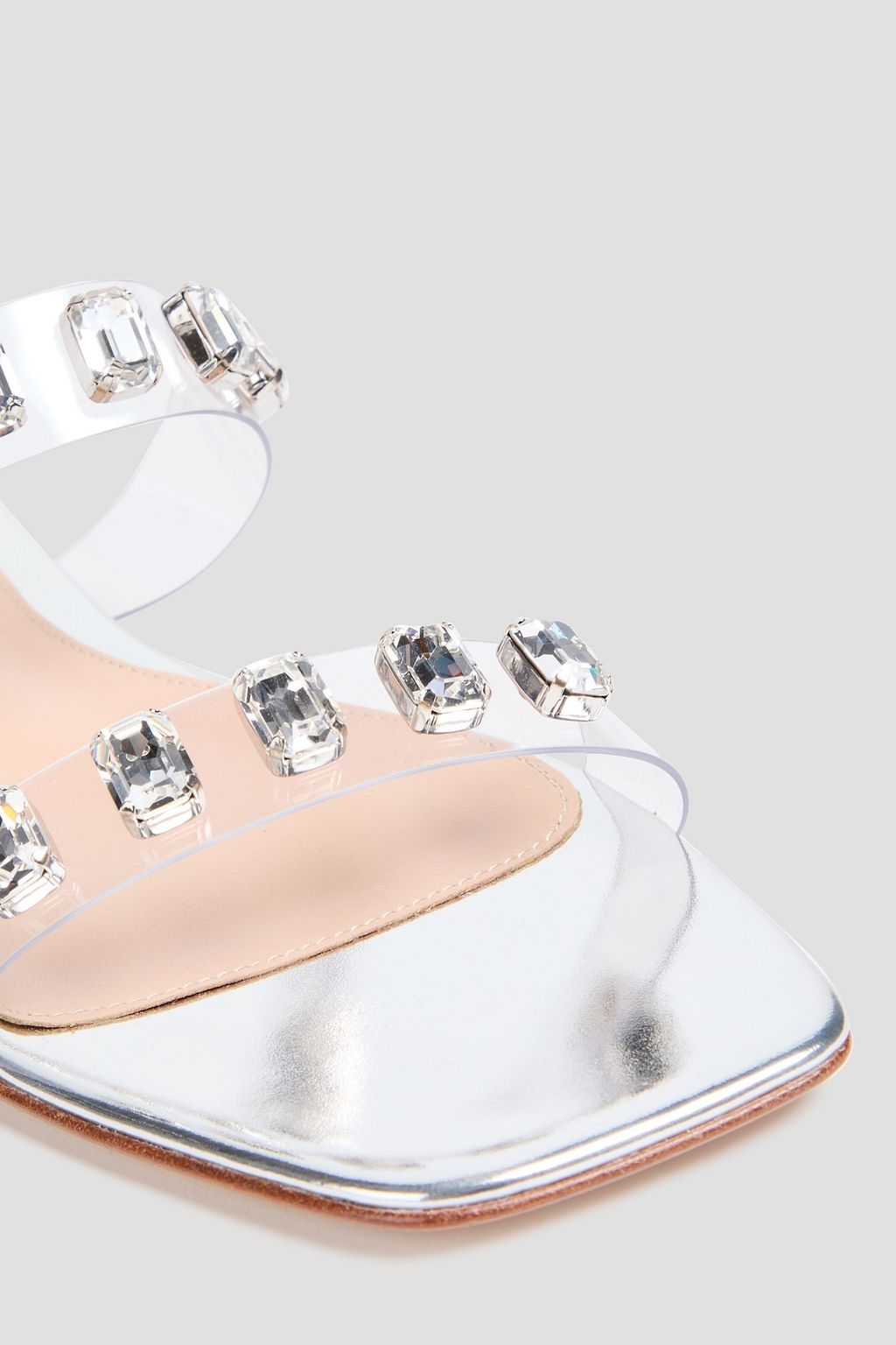 GIANVITO ROSSI صندل من المطاط مزيّن بالكريستال