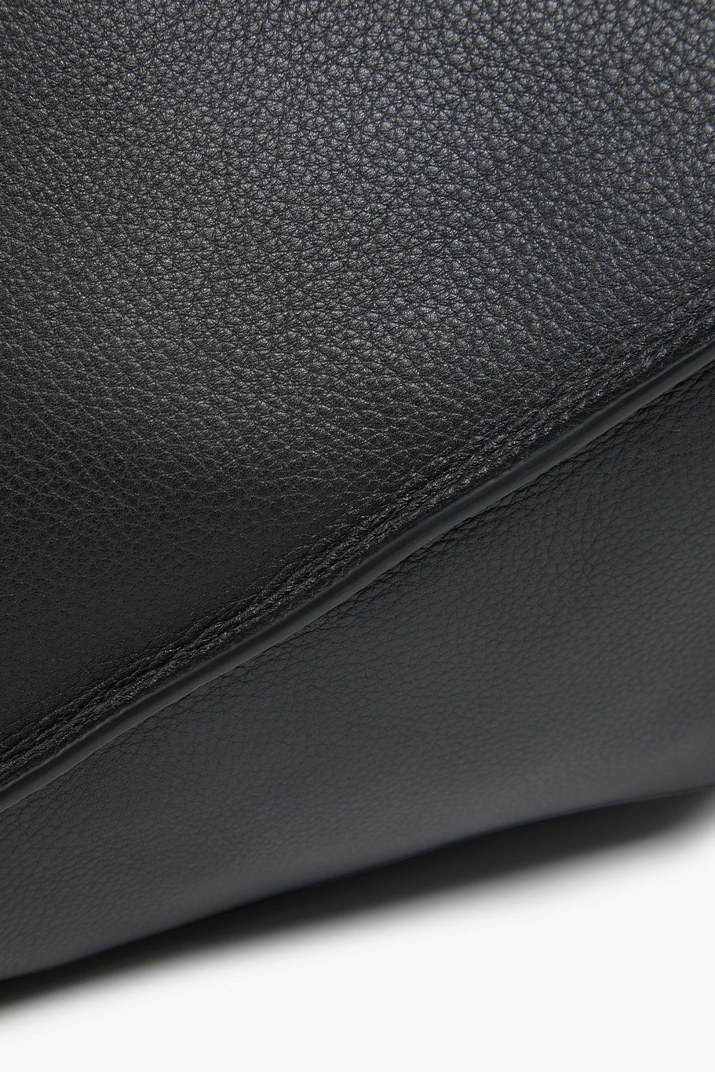 KHAITE حقيبة توت من الجلد المُحبّب