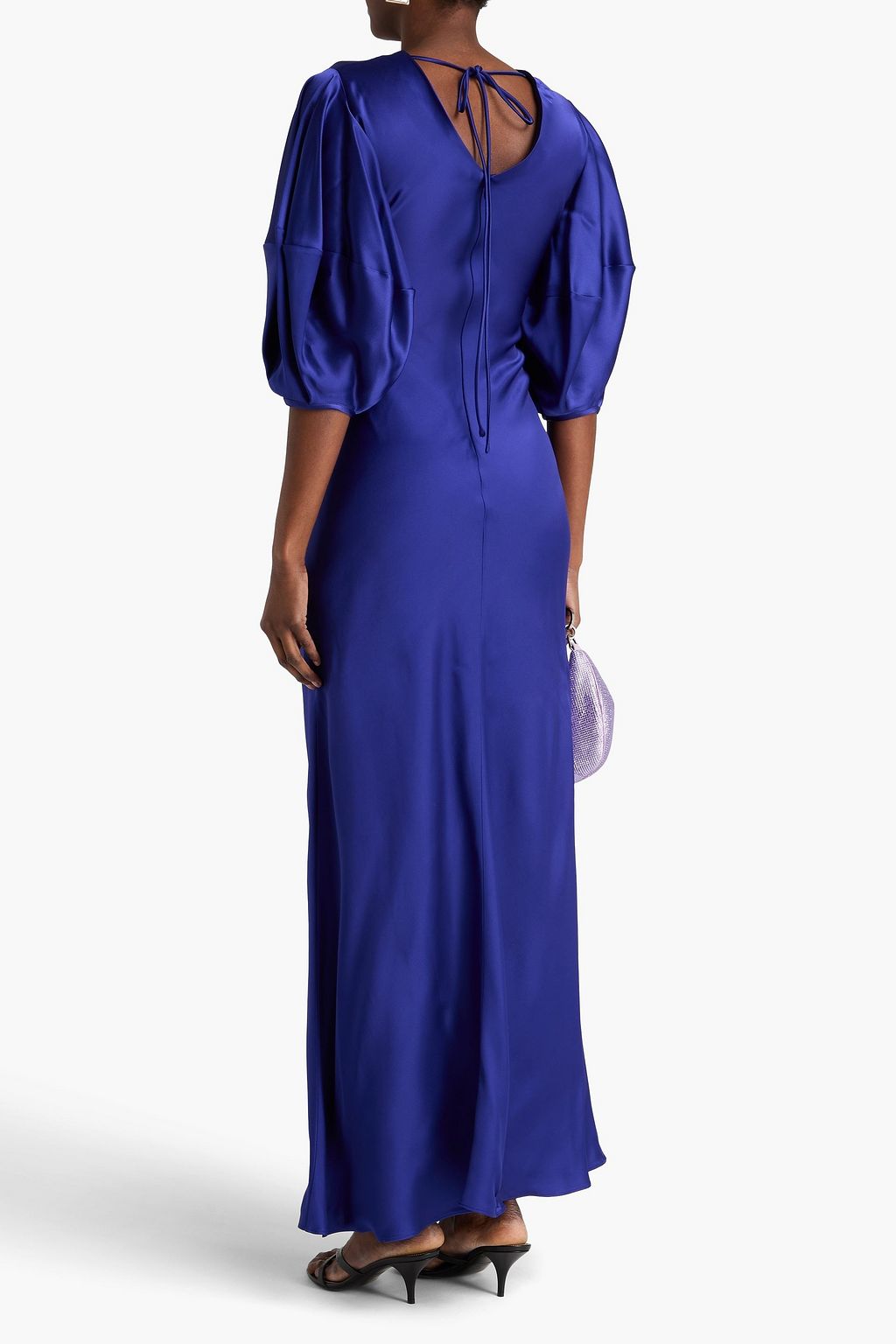 STELLA MCCARTNEY فستان طويل من الساتان مزين بحلقات