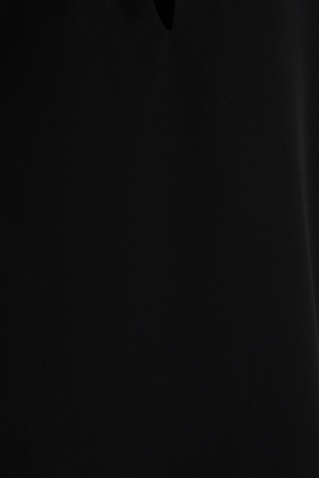 VINCE. بلوزة من الكريب