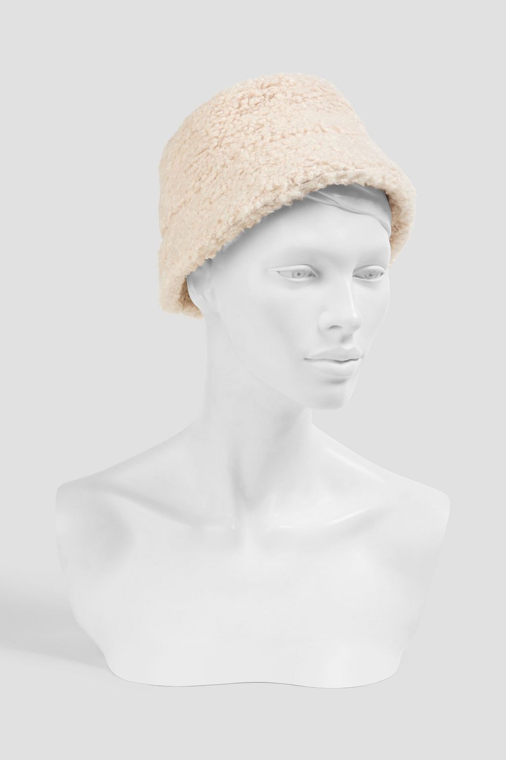 STELLA MCCARTNEY شورت "ذا دير" من الجينز بتصميم ممزّق