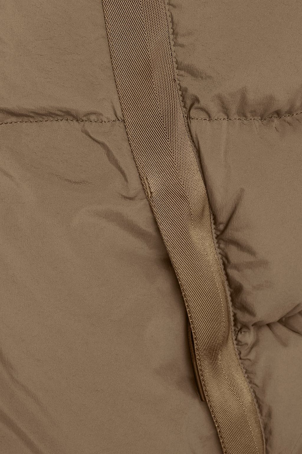 C.P. COMPANY Webbing-trimmed quilted shell down jacket