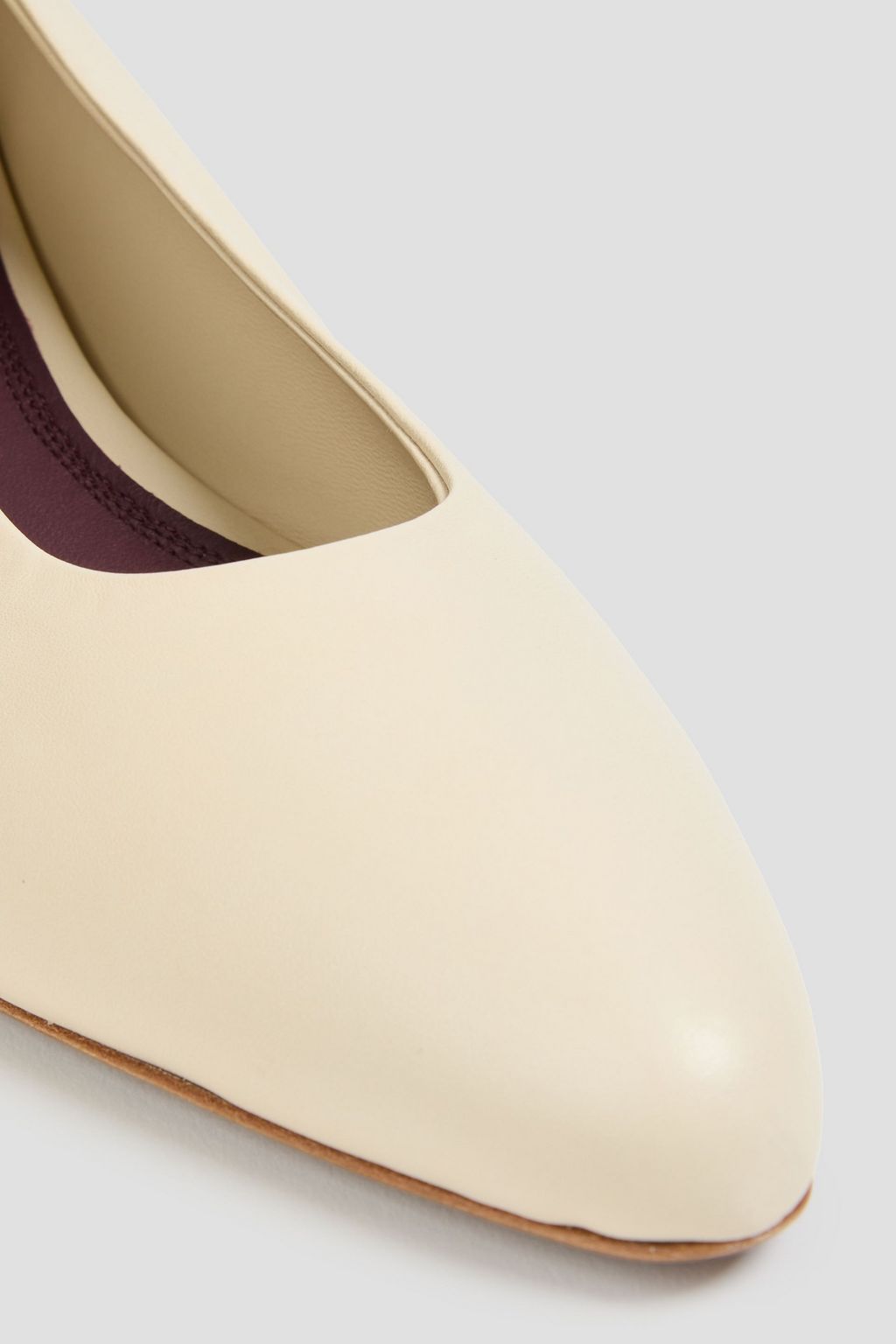 NEOUS Fera leather pumps