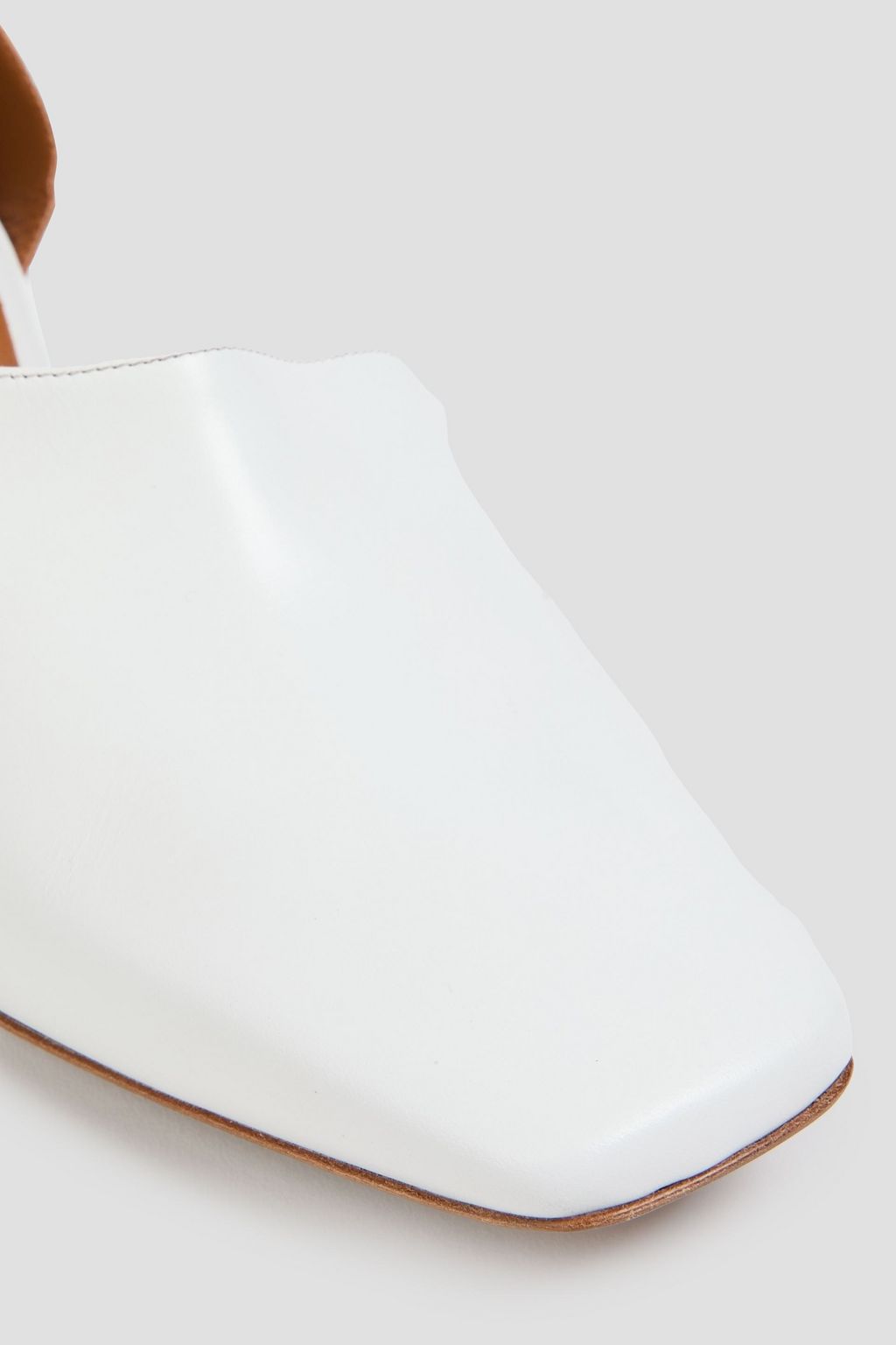 NEOUS Orchis leather pumps