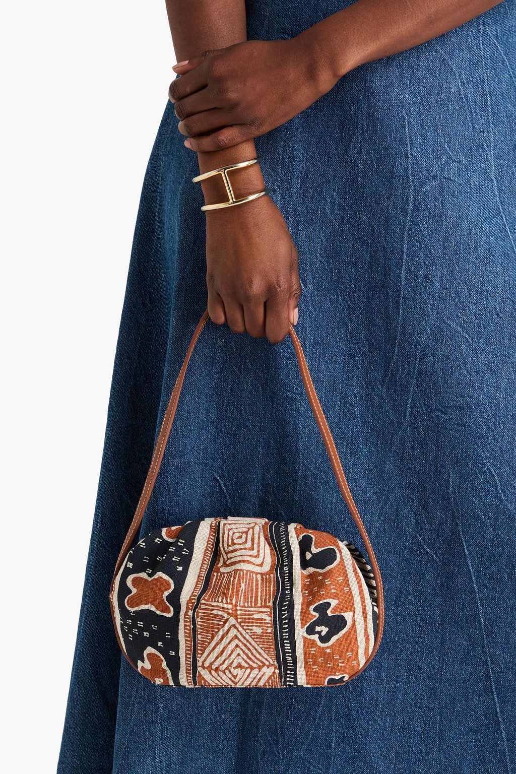 REJINA PYO حقيبة كتف "سوني" من الكنفا مزينة بطبعات