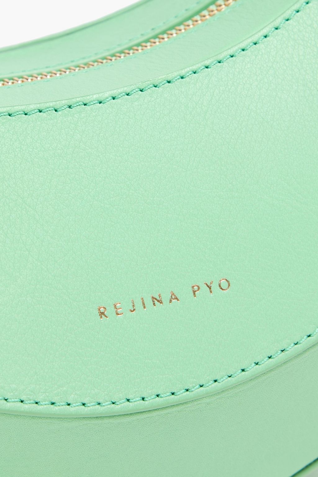 REJINA PYO حقيبة كتف "بانانا" من الجلد