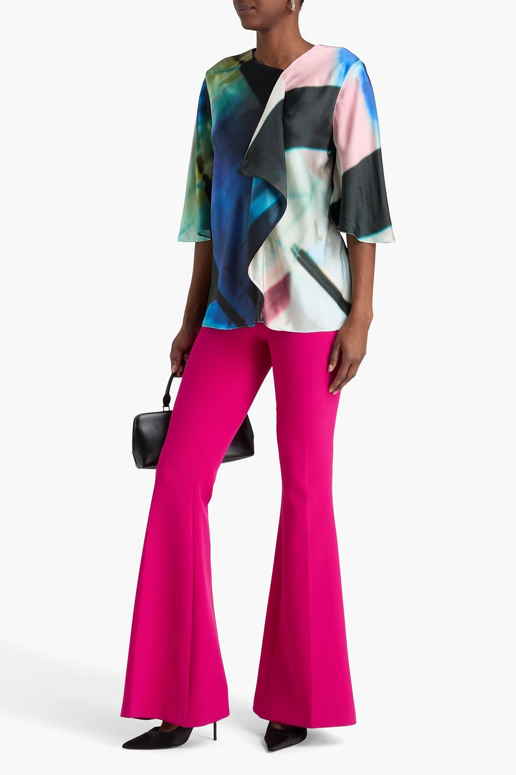 ROKSANDA بلوزة "نايارا" من حرير صيني بطبعة التاي داي بتصميم منسدل