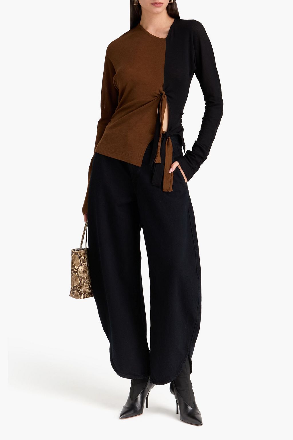 REJINA PYO 매듭 디테일 투톤 울 스웨터