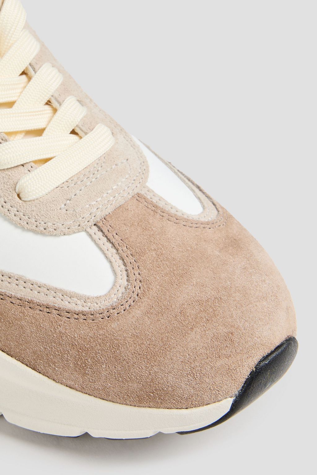 TORY BURCH حذاء سنيكرز "جود لاك" من جلد السويد والقماش العازل