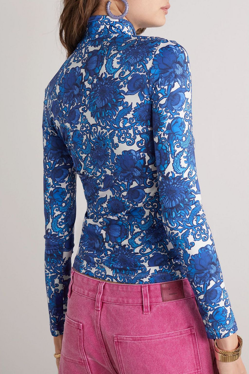 LA DOUBLEJ Printed stretch-satin turtleneck top